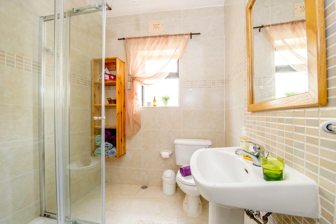 Aloha Apartments Marsalforn Ngoại thất bức ảnh